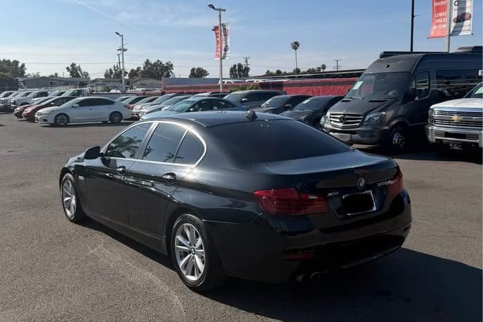 
								2014 BMW 5 series 528i xDrive Sedan 4D full									