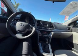 
										2017 Hyundai elantra full									