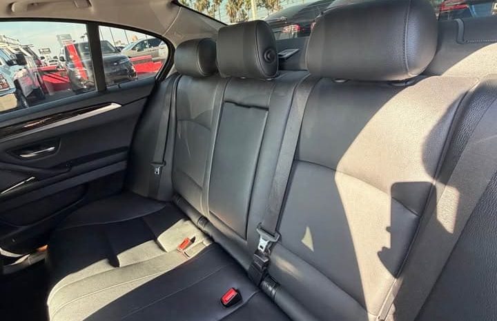 
								2014 BMW 5 series 528i xDrive Sedan 4D full									