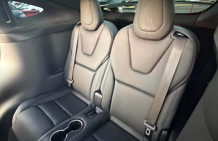 
								2022 Tesla model x Long Range Sport Utility 4D full									