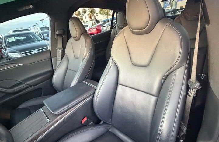 
								2022 Tesla model x Long Range Sport Utility 4D full									