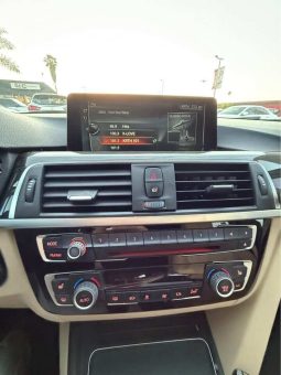 
										2017 BMW 3 series 330e iPerformance Sedan full									