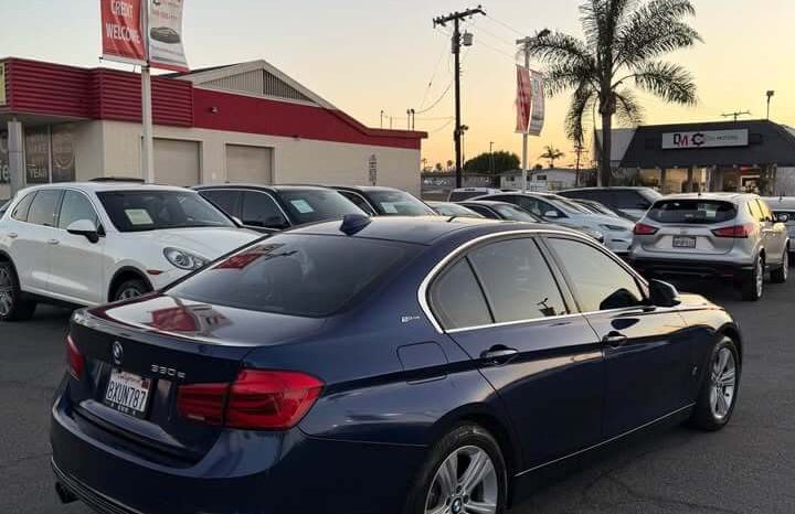 
								2017 BMW 3 series 330e iPerformance Sedan full									