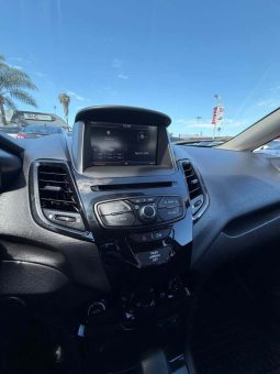 
										2014 Ford Fiesta full									