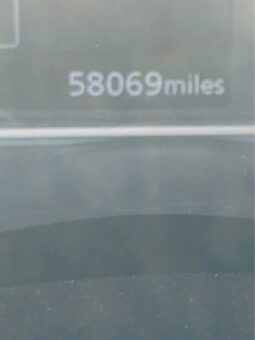 
										2021 Nissan versa SV full									