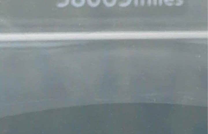 
								2021 Nissan versa SV full									