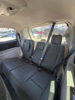 
										2011 Volkswagen routan full									