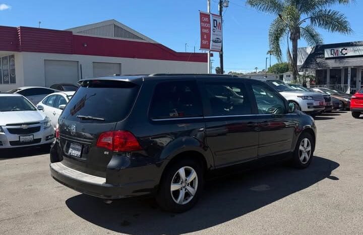 
								2011 Volkswagen routan full									