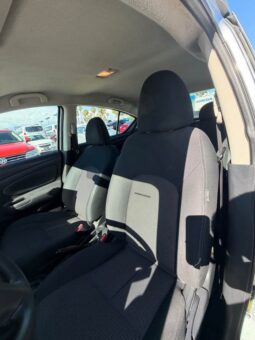 
										2018 Nissan versa full									