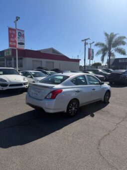 2018 Nissan versa