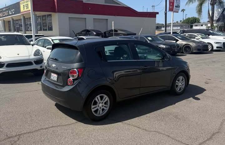 
								2016 Chevrolet Sonic full									