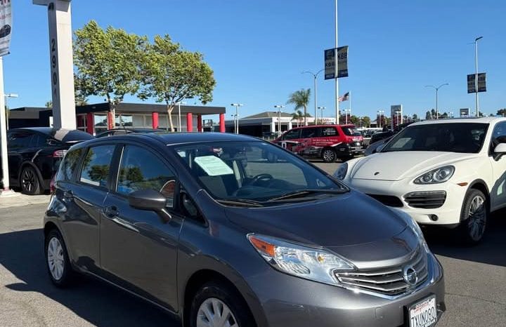 
								2016 Nissan versa note full									