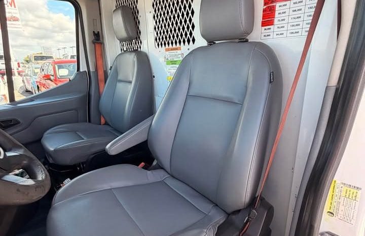
								2016 Ford transit 150 cargo van full									