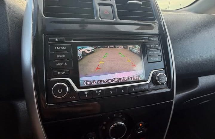 
								2017 Nissan versa note full									