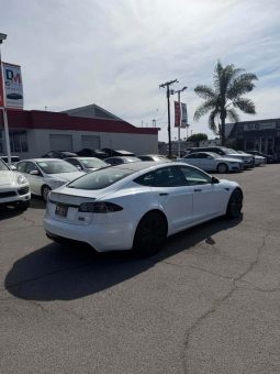 
										2022 Tesla model s Plaid full									