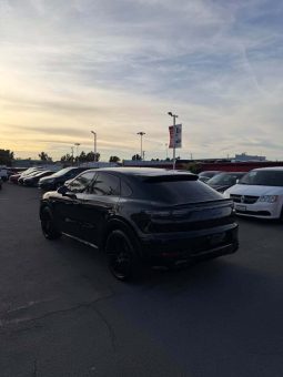 
										2023 Porsche cayenne coupe GTS full									