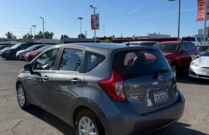 
								2016 Nissan versa note full									