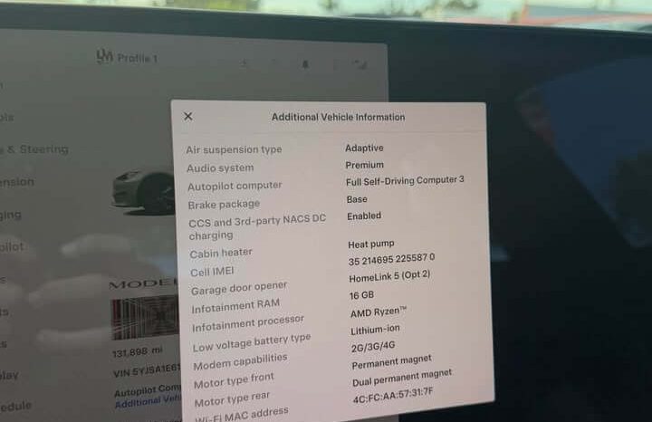 
								2022 Tesla model s Plaid full									