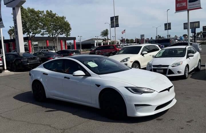 
								2022 Tesla model s Plaid full									