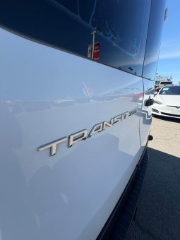 
										2019 Ford transit 350 passenger van XLT w/Medium Roof Van 3D full									