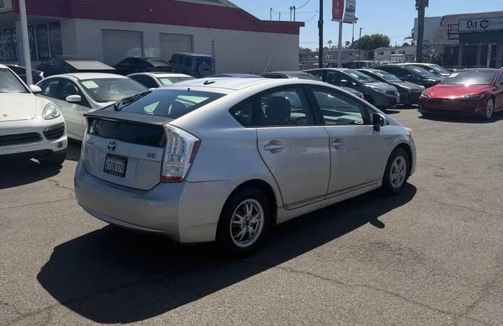 
								2011 Toyota prius II Hatchback 4D full									
