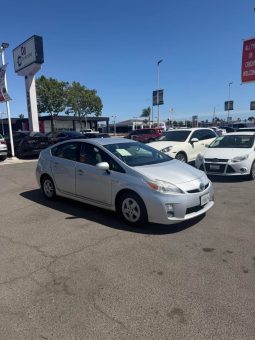 
										2011 Toyota prius II Hatchback 4D full									