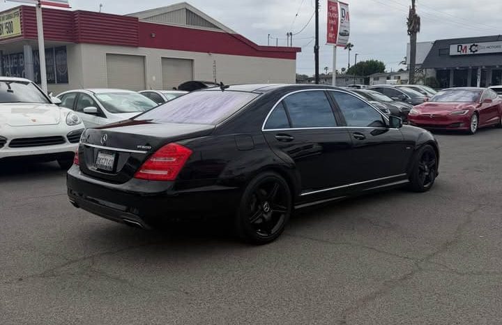 
								2011 Mercedes-Benz s-class S 400 Hybrid Sedan 4D full									