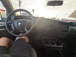 
										2019 Chevrolet express 3500 cargo full									