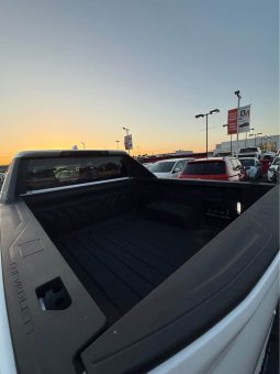 
										2024 Chevrolet silverado ev Work Truck Pickup 4D 6 ft full									