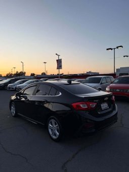 
										2017 Chevrolet Cruze full									