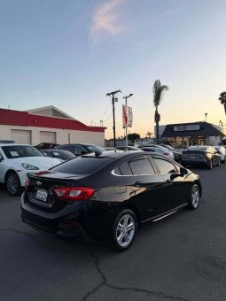 
										2017 Chevrolet Cruze full									