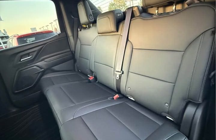 
								2024 Chevrolet silverado ev Work Truck Pickup 4D 6 ft full									