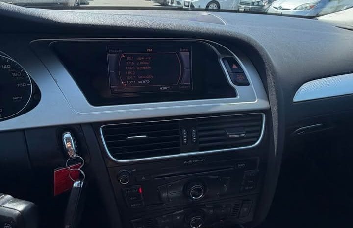 
								2010 Audi a4 2.0T Premium Sedan 4D full									