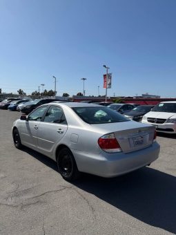 
										2006 Toyota camry full									