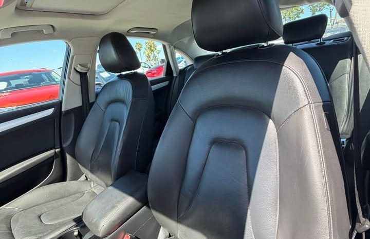 
								2010 Audi a4 2.0T Premium Sedan 4D full									