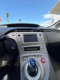 
										2013 Toyota prius full									