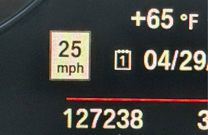 
								2022 BMW x2 sDrive28i Sport Utility 4D full									