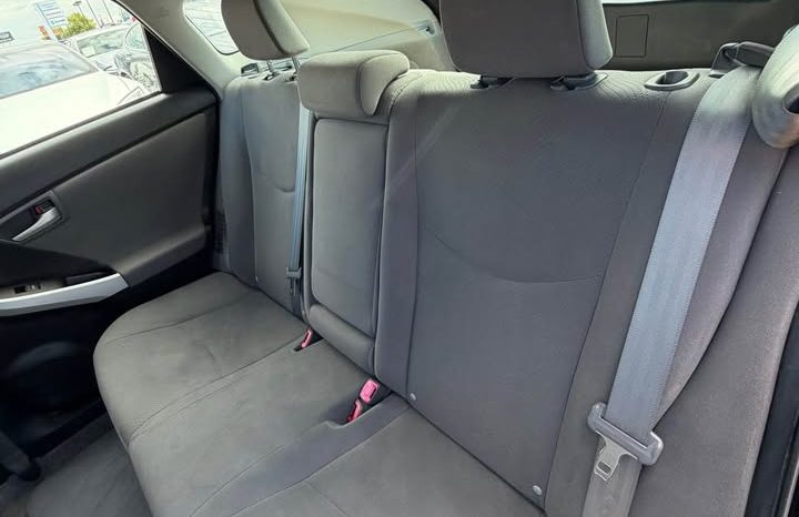 
								2013 Toyota prius full									