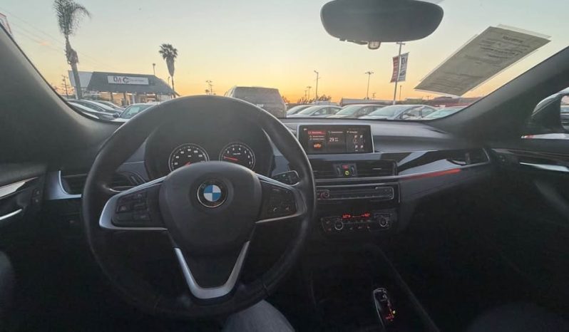 
								2022 BMW x2 sDrive28i Sport Utility 4D full									