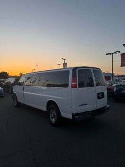 
										2018 Chevrolet express 3500 passenger full									