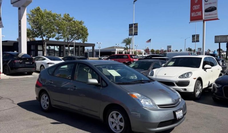 
								2005 Toyota Prius full									