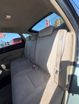 
										2005 Toyota Prius full									