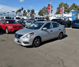 2018 Nissan versa