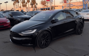2023 Tesla Model X Long Range