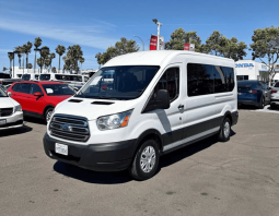 2019 Ford transit 350 passenger van XLT w/Medium Roof Van 3D