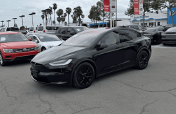 2022 Tesla model x Long Range Sport Utility 4D