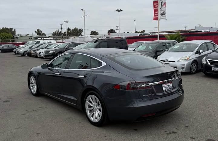 
								2016 Tesla model s 75D Sedan 4D full									