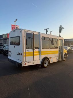 
										2001 Chevrolet express 3500 passenger full									