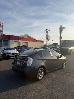 
										2011 Toyota prius full									