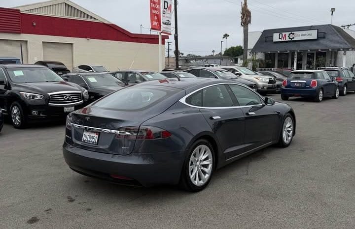 
								2016 Tesla model s 75D Sedan 4D full									